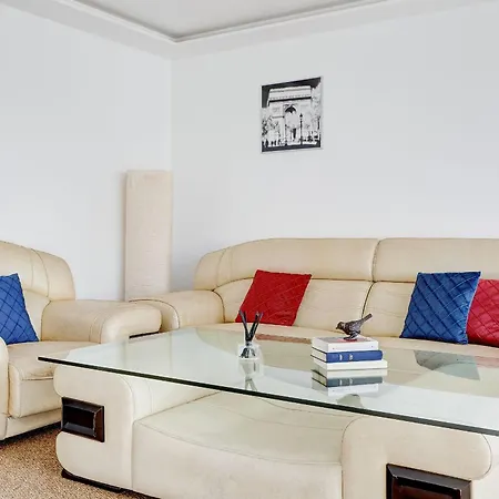 Апартаменты Mitterand, Penthouse Parisien Avec Balcon