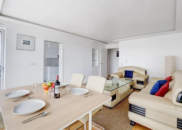 Apartmán Mitterand, Penthouse Parisien Avec Balcon *